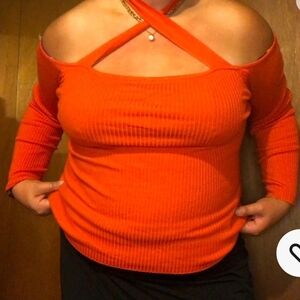 NWT Fashion to figure long sleeve choker top 2x